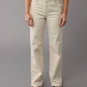 NEW American Eagle Super High Rise Straight Jeans Sz 18 stretch Cream